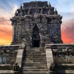 √ Candi Mendut: Warisan Budha Kuno yang Megah di Magelang