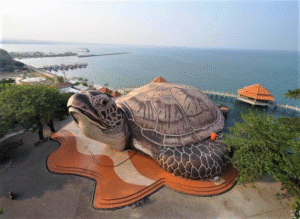 √ Pantai Kartini – Jepara: Pesona Laut Utara yang Menenangkan Review & Info Tiket