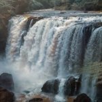 √ Curug Dadali – Garut: Keindahan Tersembunyi di Kaki Gunung Papandayan