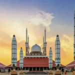 √ Masjid Agung Jawa Tengah: Ikon Religi dan Wisata Megah di Semarang Review & Info Tiket