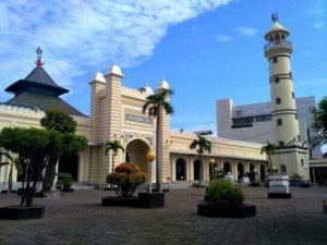 √ Masjid Agung Pekalongan: Ikon Religi dan Sejarah di Kota Batik