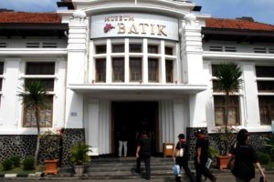 √ Museum Batik Pekalongan: Pusat Sejarah dan Kreativitas Batik Dunia