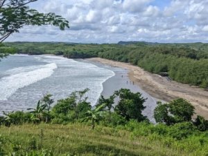 √ Pantai Serang Blitar Jawa Timur: Pesona Pasir Putih dan Ombak Tenang Review & Info Tiket