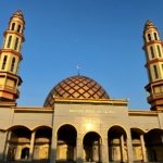√ Masjid Raya Al-Fatah Ambon: Ikon Religi Termegah di Maluku, Review & Info Kunjungan