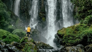 √ Air Terjun Kinaris: Keindahan Alam Tersembunyi di Minahasa, Sulawesi Utara,Review & Info