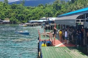 √ Pantai Jikomalamo Ternate: Wisata Bahari, Snorkeling, Review & Info Lengkap