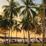 √ Pantai Cibeureum Anyer: Keindahan Sunset dan Pasir Lembut di Pesisir Banten,Review & Info Tiket
