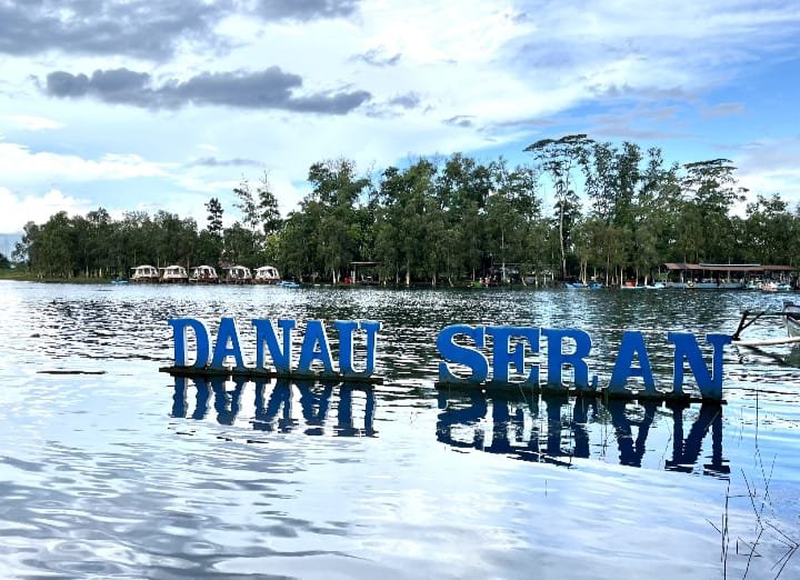 √ Danau Seran: Destinasi Alam & Rekreasi Keluarga di Banjarbaru, Review & Info Lengkap