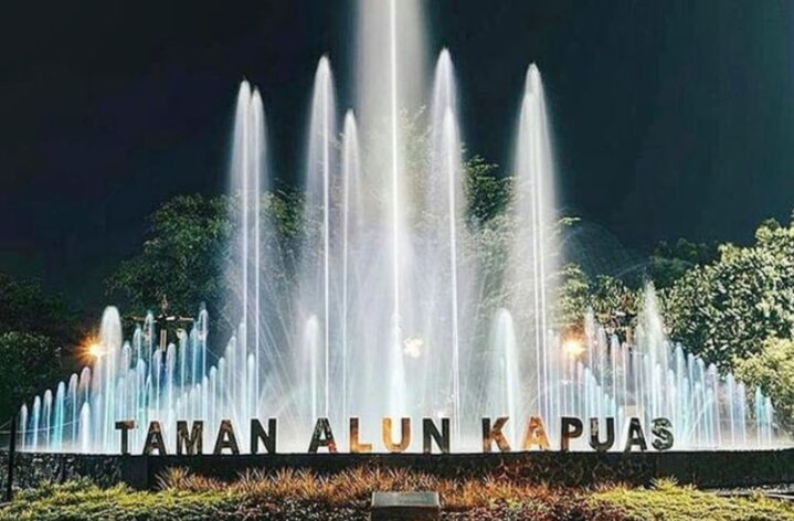 √ Taman Alun-Alun Kapuas Pontianak: Wisata Ikonik, Aktivitas Seru & Info Lengkap