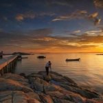 √ Pantai Batu Burung Singkawang: Panduan Lengkap Wisata, Spot Foto, Aktivitas, & Review