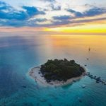 √ Pulau Samalona: Surga Tropis di Makassar,Review & Info