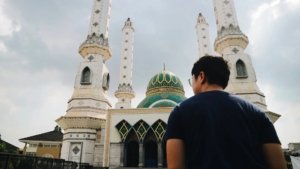 √ Masjid Agung Nurul Ikhlas Cilegon: Kebanggaan dan Pusat Ibadah Kota Baja,Review & Info Tiket