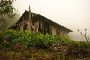 √ Desa Gurabunga Ambon: Wisata Budaya & Alam, Review & Info Lengkap