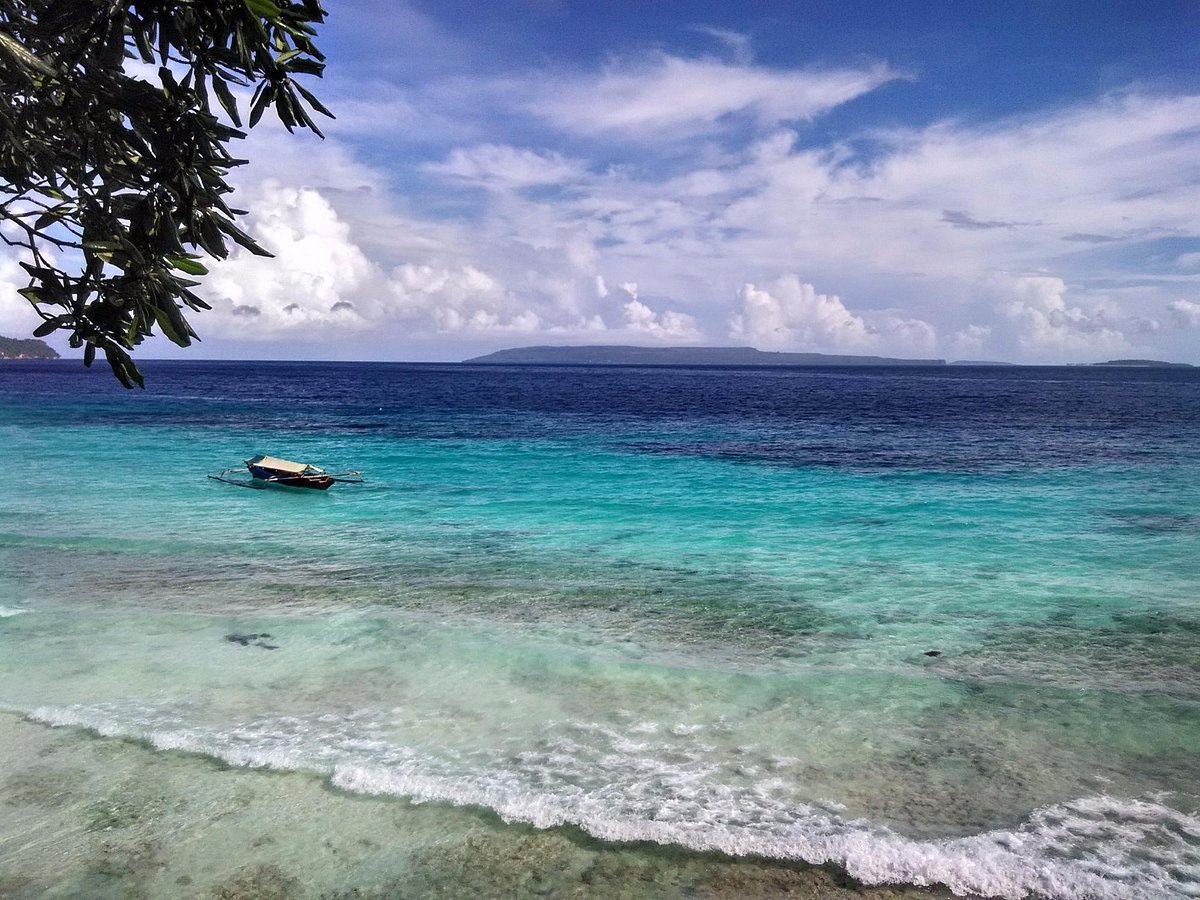 √ Pantai Nirwana: Pesona Pantai Tenang di Bau-Bau, Review & Info Lengkap