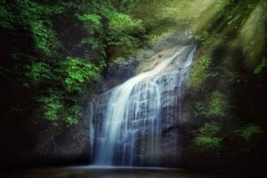 √ Air Terjun Tanah Merah – Wisata Alam Segar di Samarinda, Review & Info Lengkap