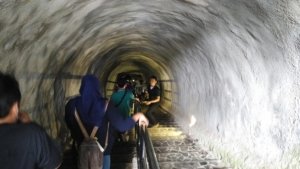 √ Lobang Jepang: Terowongan Bawah Tanah Bersejarah di Bukittinggi, Review & Info Lengkap