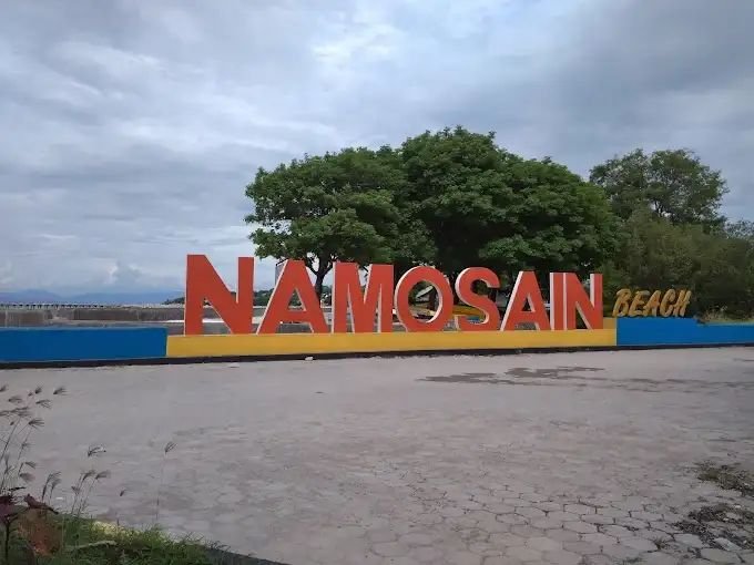 √ Pantai Namosain Kupang NTT: Pantai Kota Tenang dengan Panorama Laut Lepas, Review & Info Lengkap