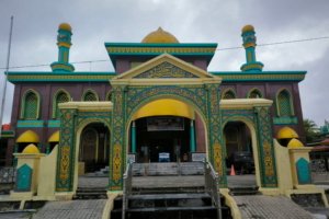 √ Masjid Raya Pekanbaru: Ikon Religi & Sejarah Kota Bertuah, Review & Info Lengkap