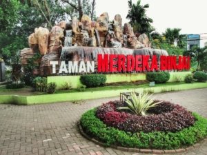 √ Taman Kota Binjai: Rekreasi Keluarga & Spot Foto Hijau di Tengah Kota, Review & Info Lengkap