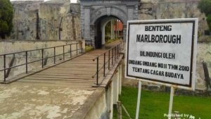 √ Benteng Marlborough: Benteng Kolonial Terbesar di Asia Tenggara, Review & Info Lengkap