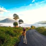 √ Bukit Tirai Embun Panorama Kabut & Alam Asri di Kerinci, Review & Info Lengkap