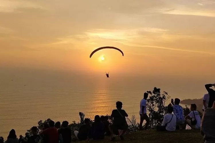 √ Bukit Gado-gado: Wisata Alam & Panorama Hijau di Solok, Review & Info Lengkap