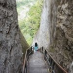 √ Janjang Saribu: Tangga Legendaris Menuju Panorama Ngarai Sianok, Review & Info Lengkap